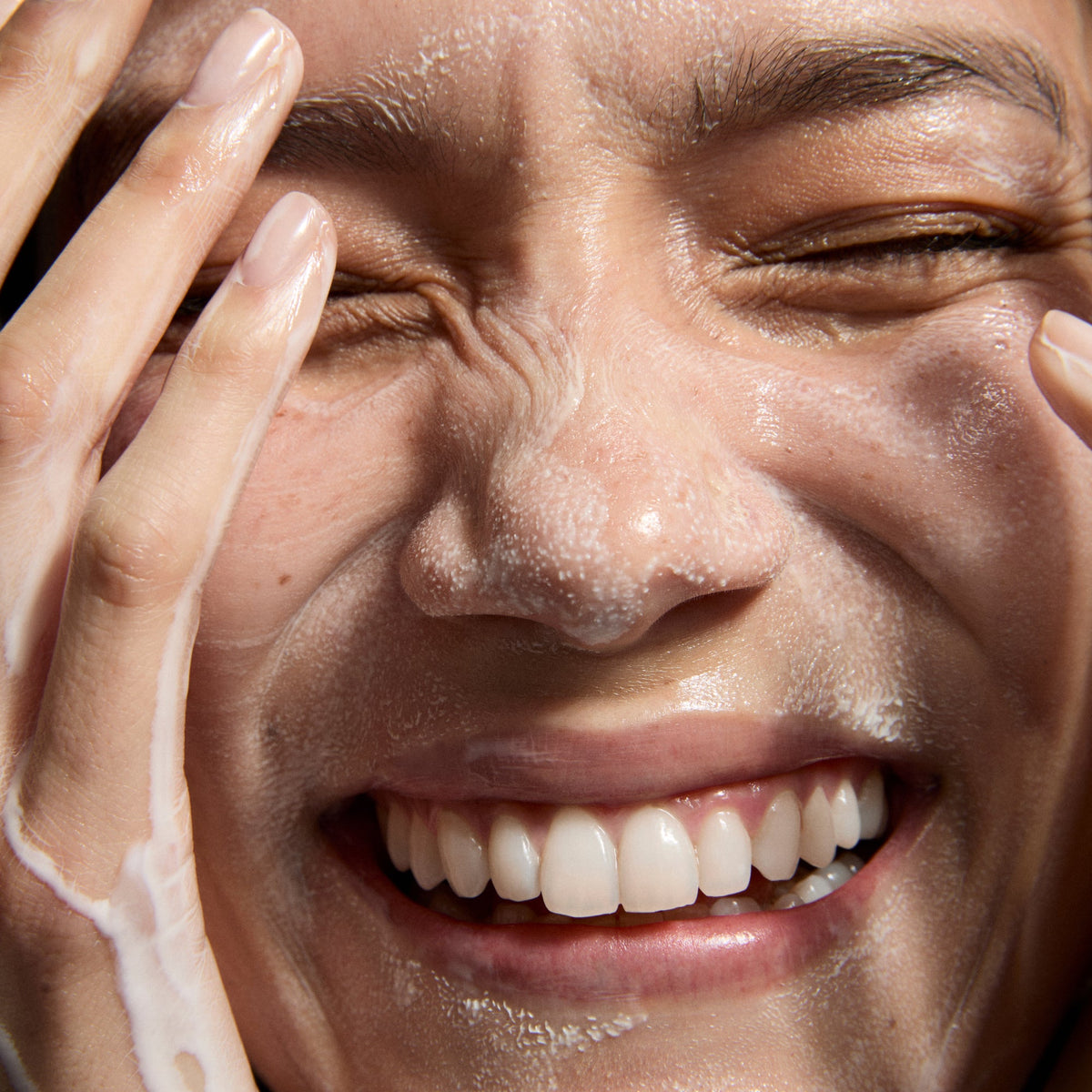 Hydrating Cleanser & Oil-Free Moisturizer Duo